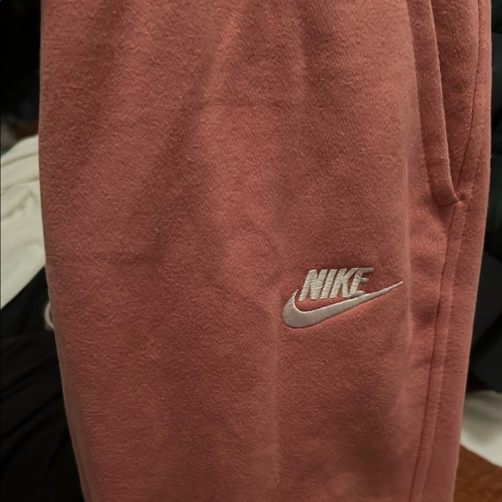 Nike Kids Pink Sweatpants size lg in good used condition